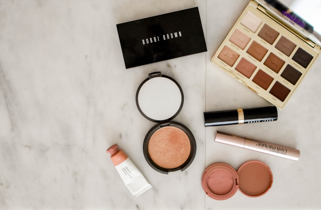 Why Cosmetics Brands Are Turning to Specialized 3PLs for Health and Beauty Fulfillment